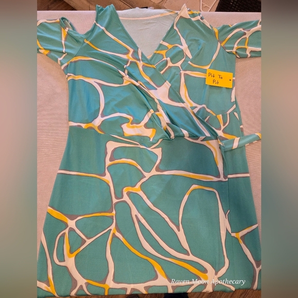 Teal and Yellow Abstract Wrap Dress - Picture 5 of 10
